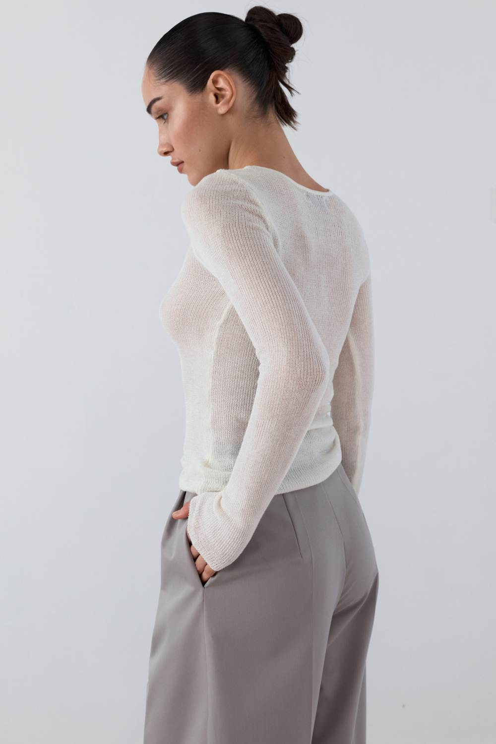 PA-2068-MILK · LOOK 03