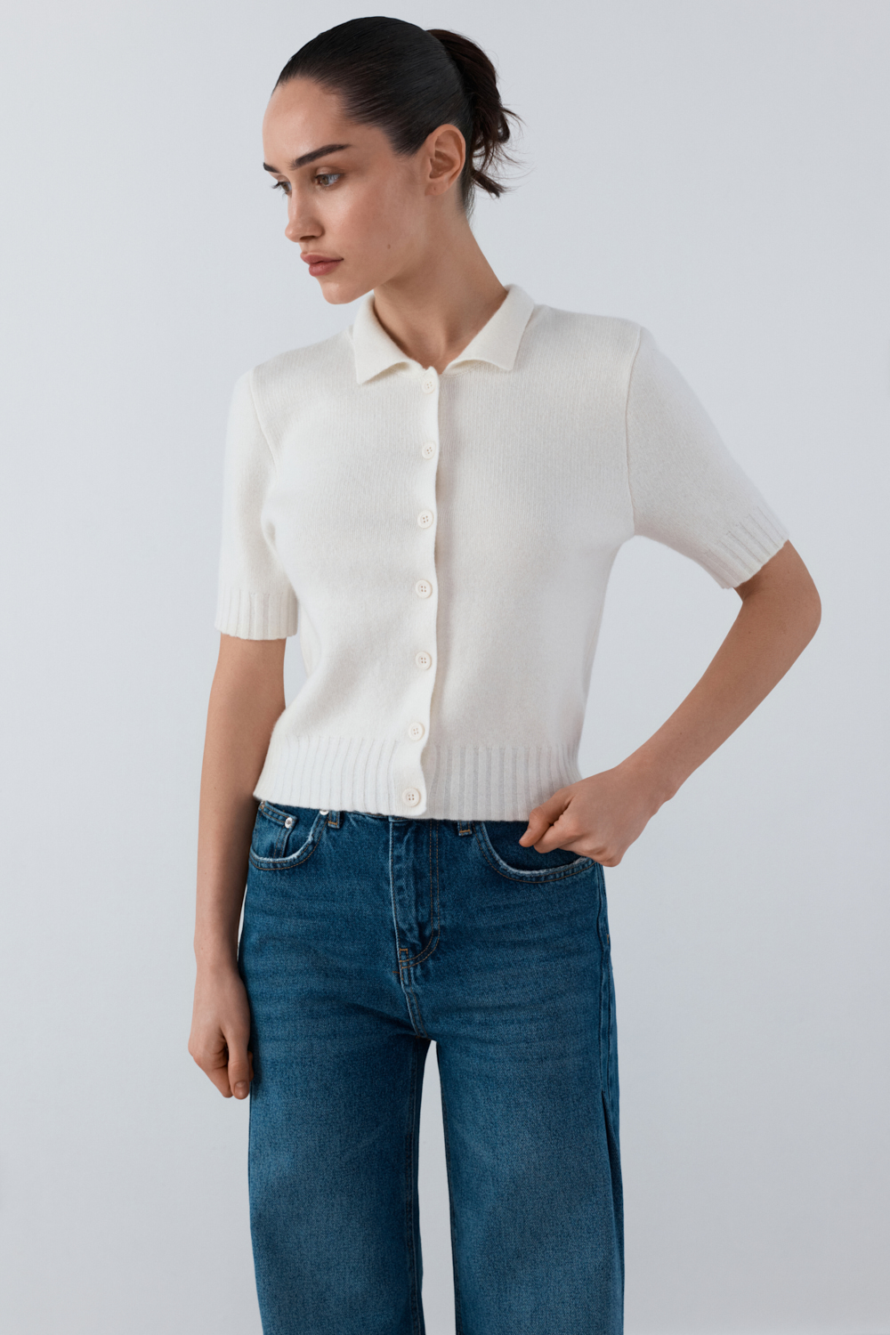 PA-2115-MILK · LOOK 01