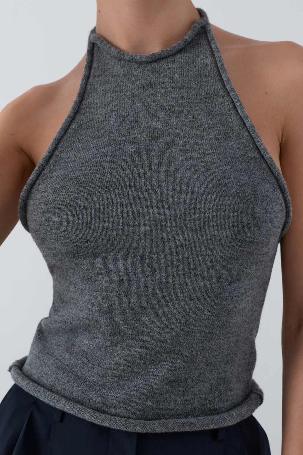 PA-2122-GREY · LOOK 02