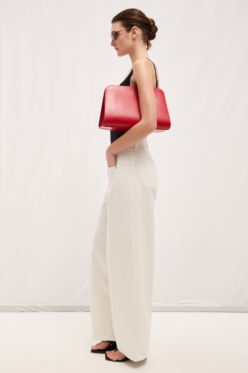 PA-2514-MILK · LOOK 01
