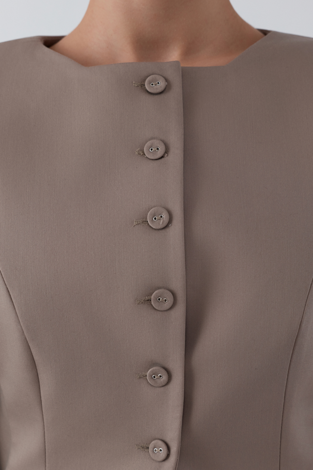 PA-894-BEIGE · LOOK 03