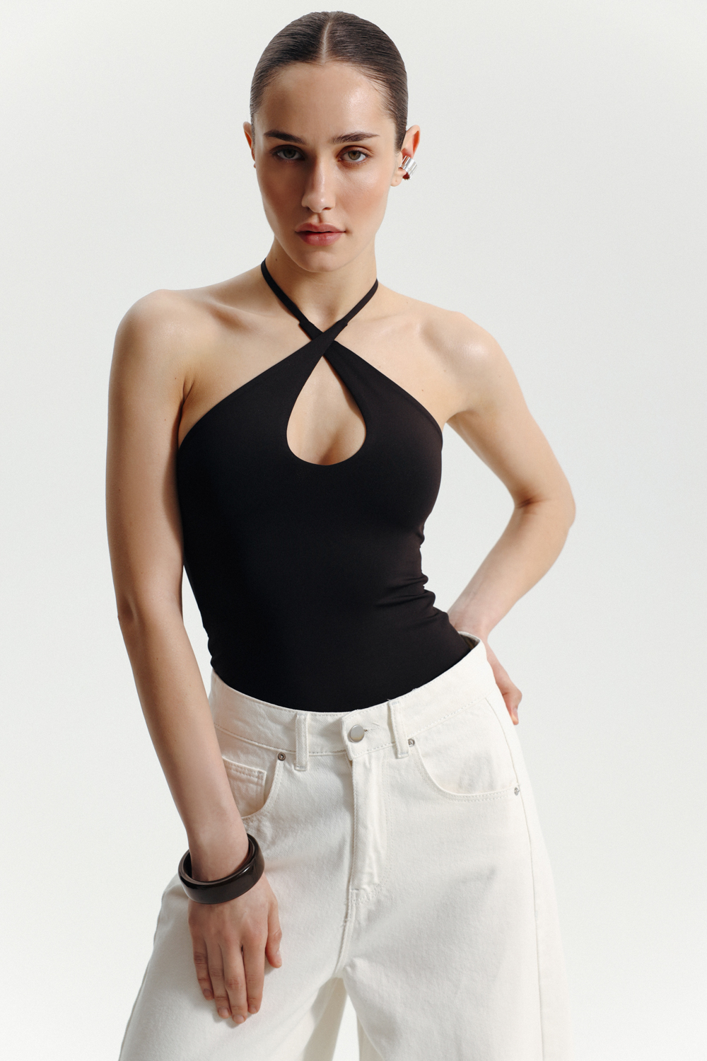 PA-902-BLACK · LOOK 01