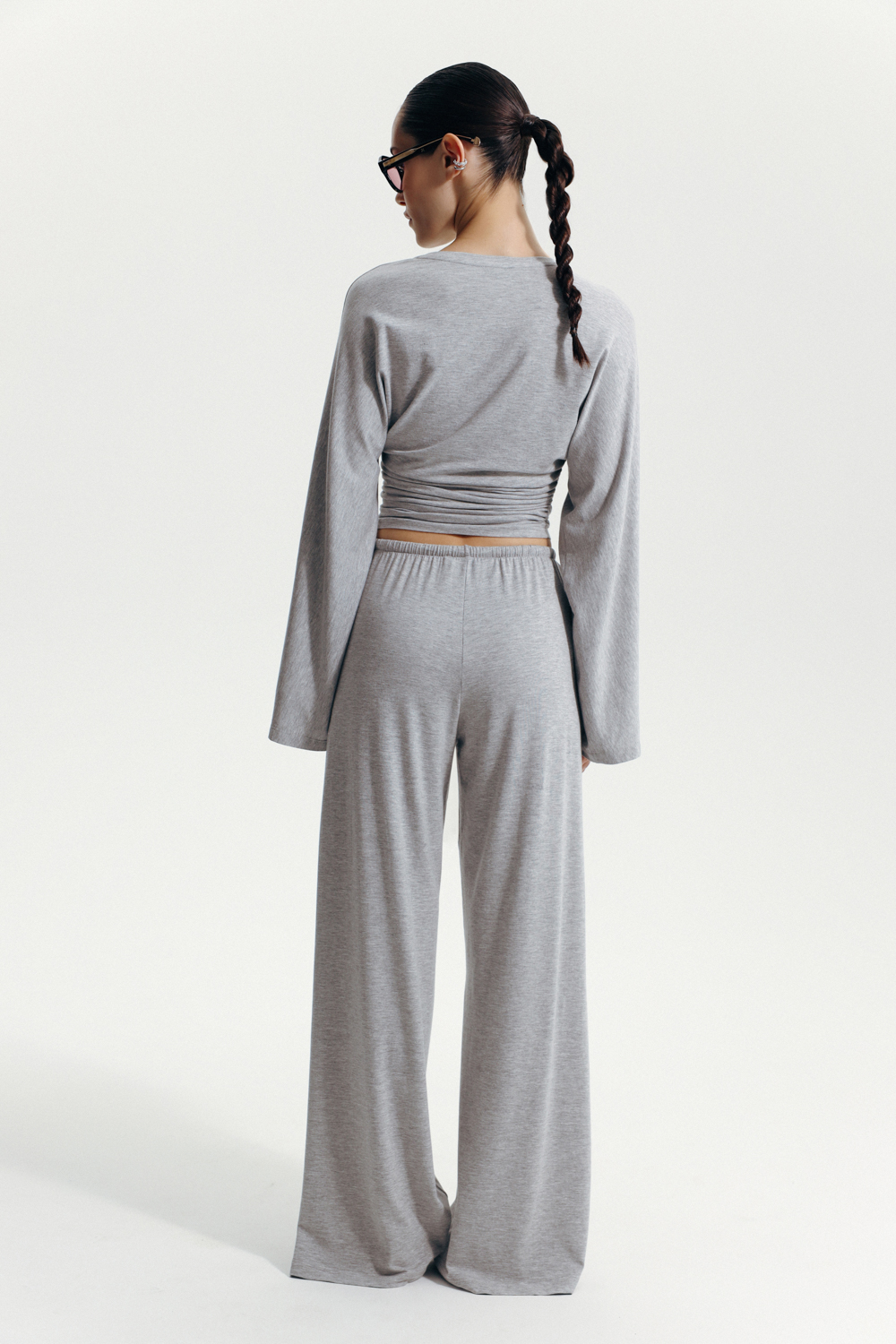 PA-906-GREY MELANGE · LOOK 01