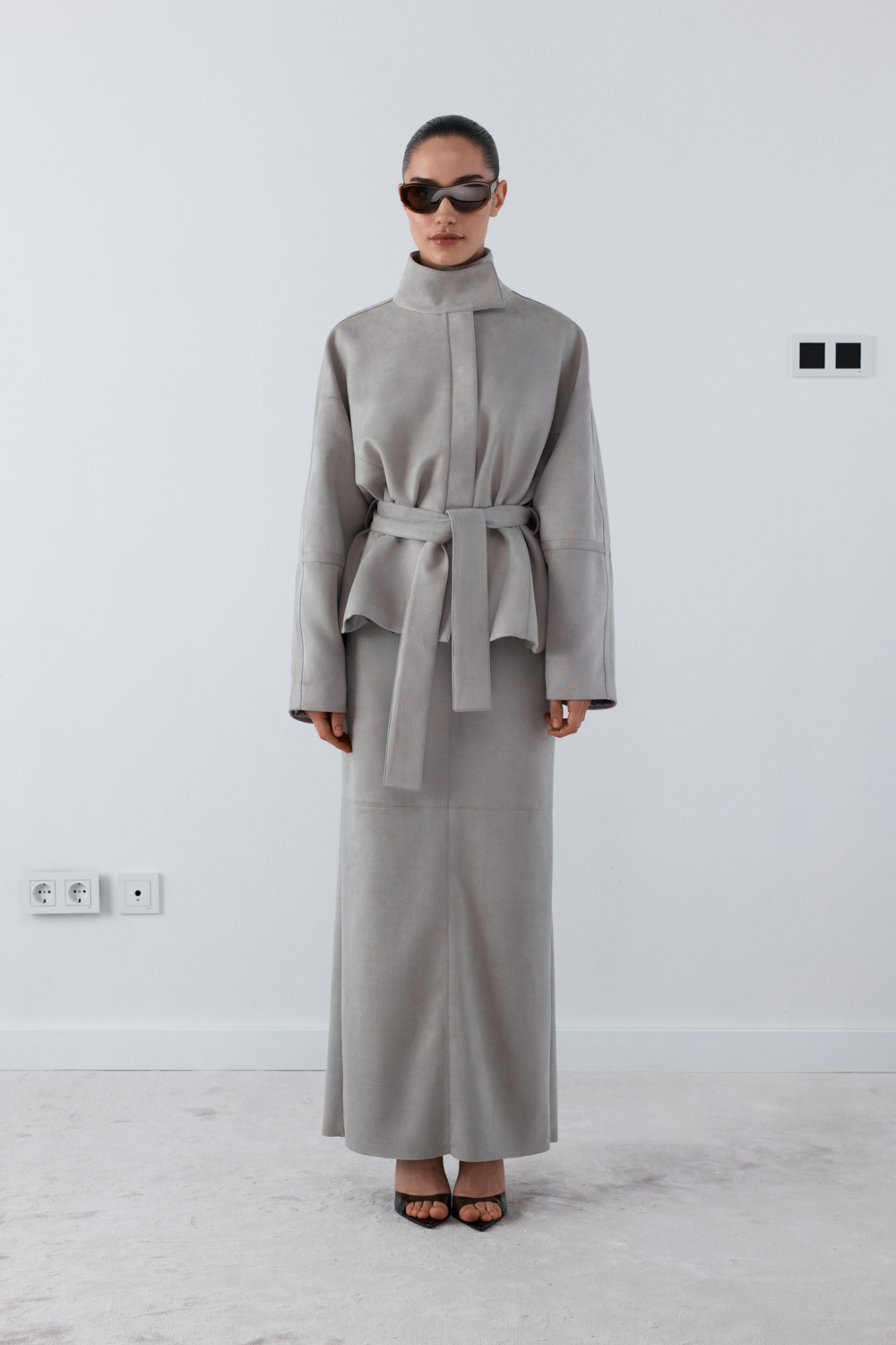 PA-917-LIGHT-GREY · LOOK 01
