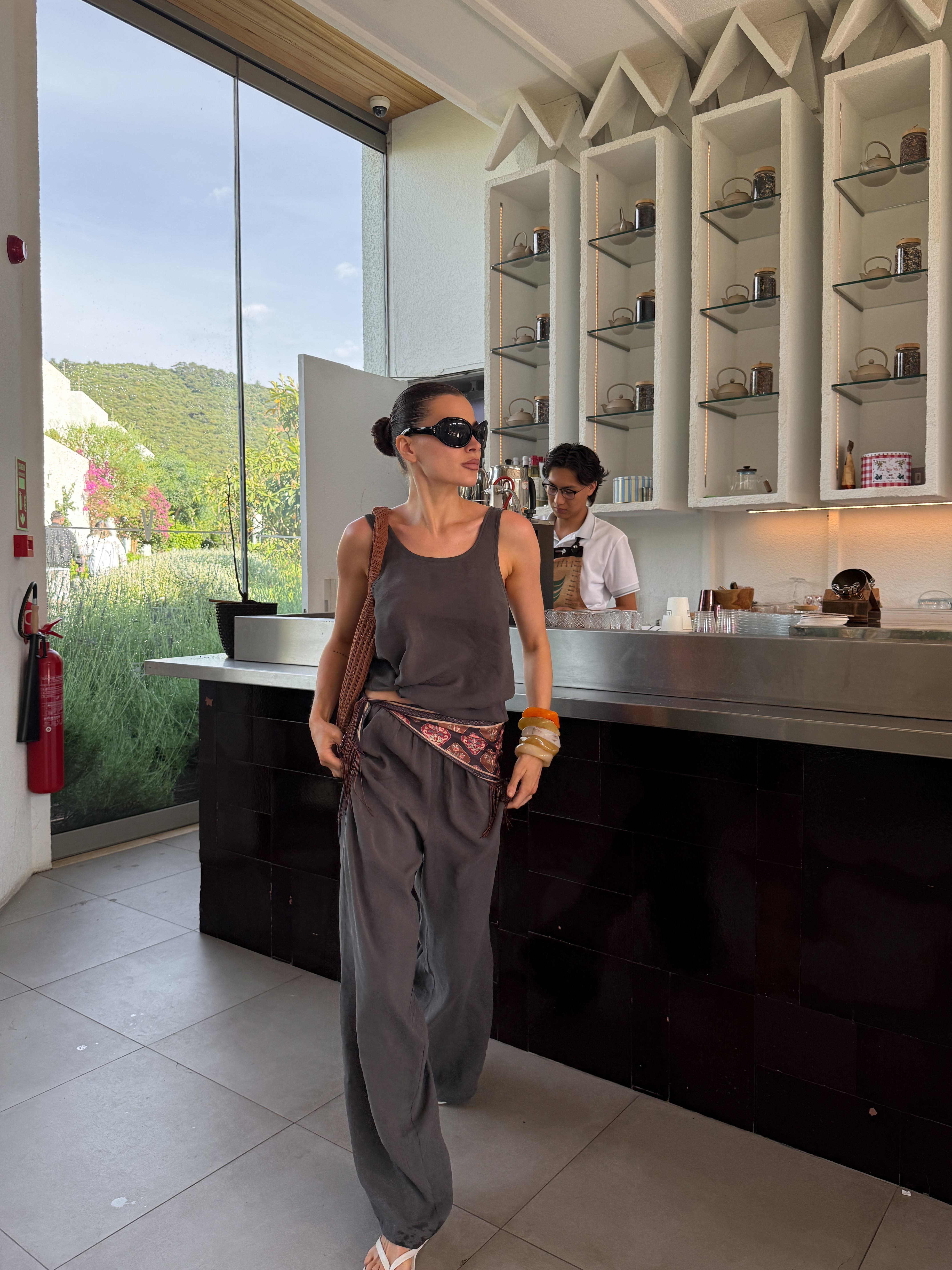 PA-954-GRAPHITE · LOOK 06