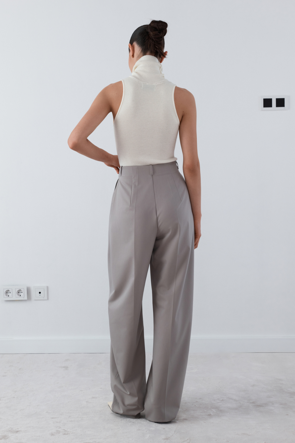 PA-897-LIGHT GRAY · LOOK 06